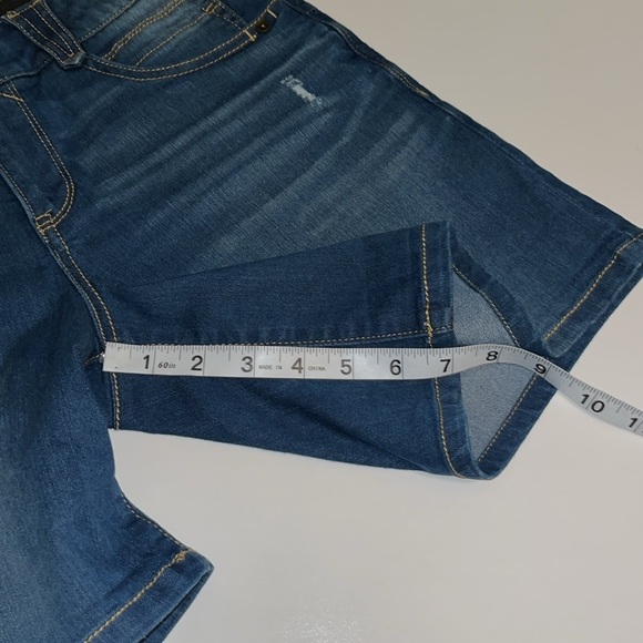 Democracy Ab Solution Mid Rise Bermuda Shorts Size 4 - Picture 7 of 16